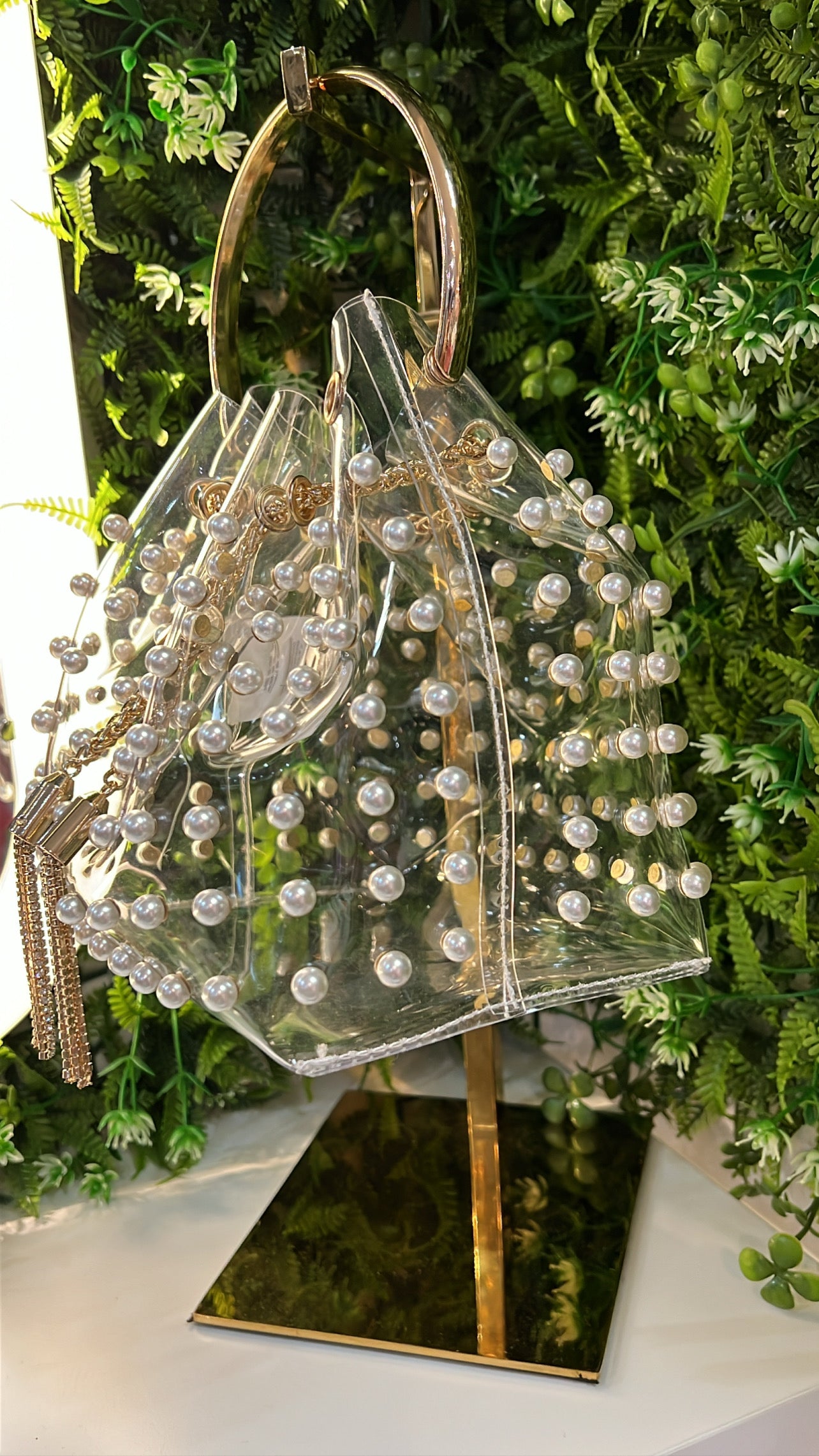 Girls & Pearls Bucket Bag