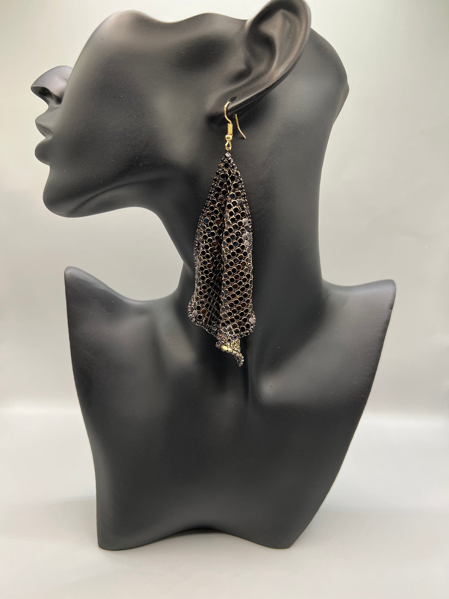 She’s a Keeper Earrings
