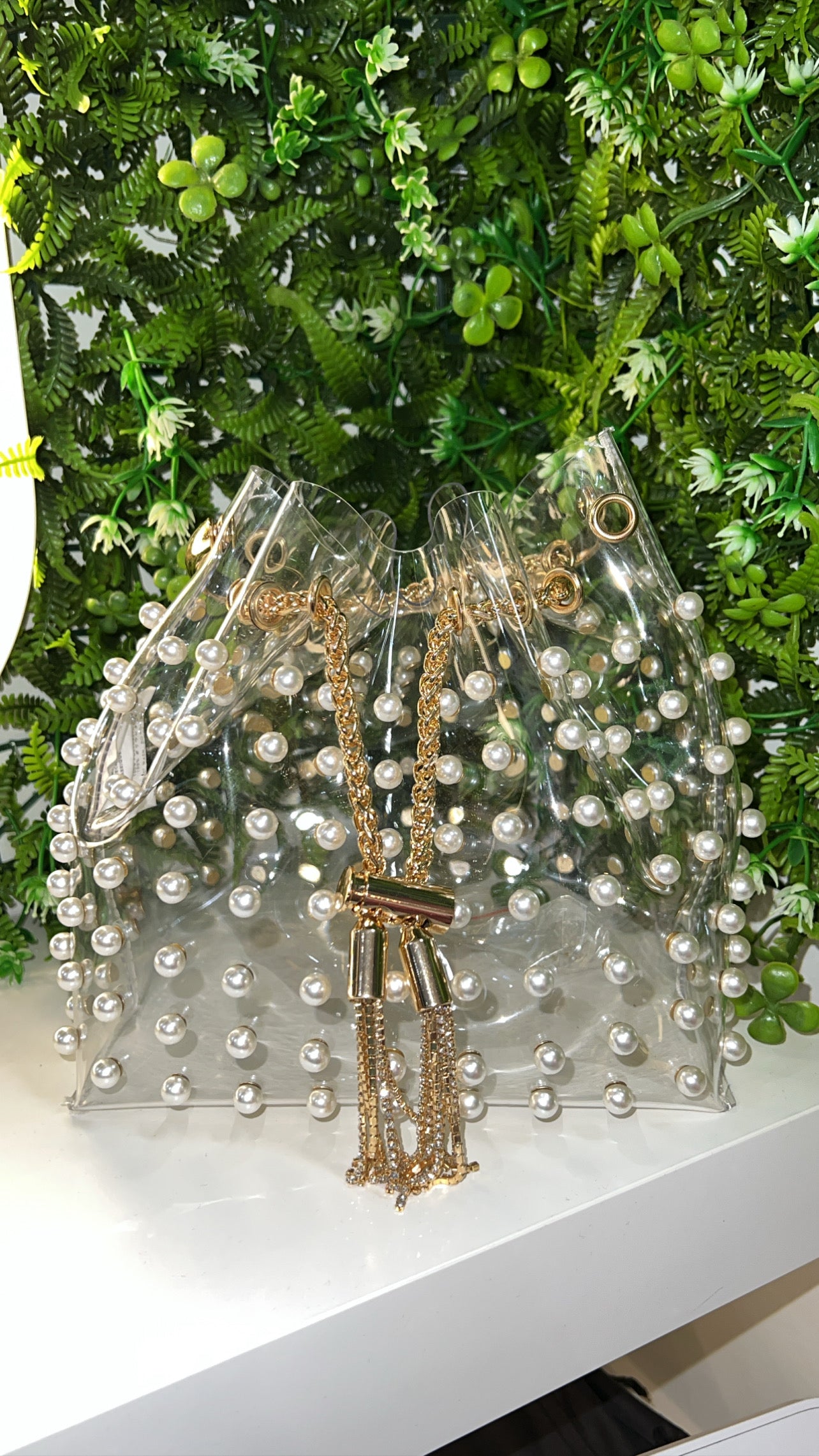 Girls & Pearls Bucket Bag